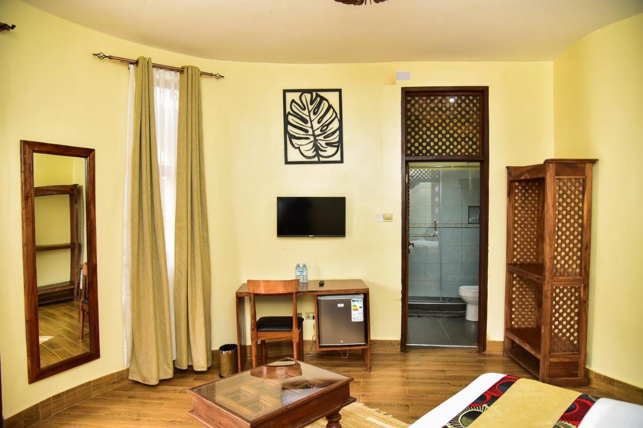 Forest Park Resort Buloba 外观 照片