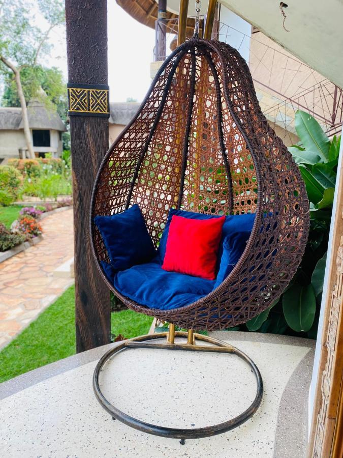 Forest Park Resort Buloba 外观 照片