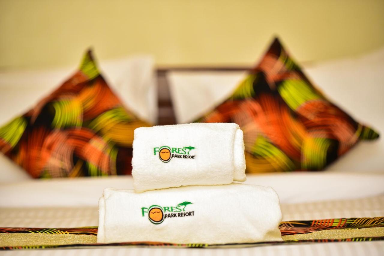 Forest Park Resort Buloba 外观 照片