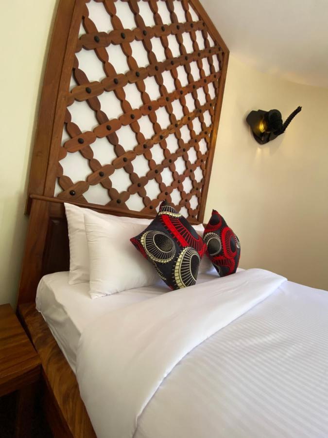 Forest Park Resort Buloba 外观 照片